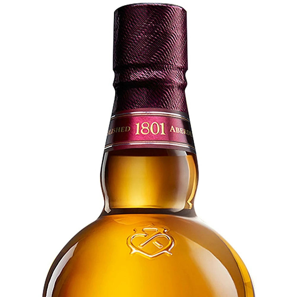 Chivas Regal 12 Year Old Scotch Whisky 4 Chivas Regal 12 Year Old Scotch Whisky - Image 2